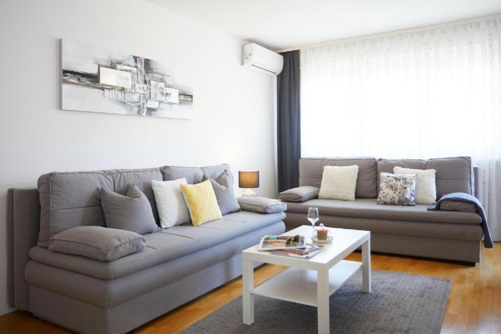 Apartment Madral Zagreb Exterior foto